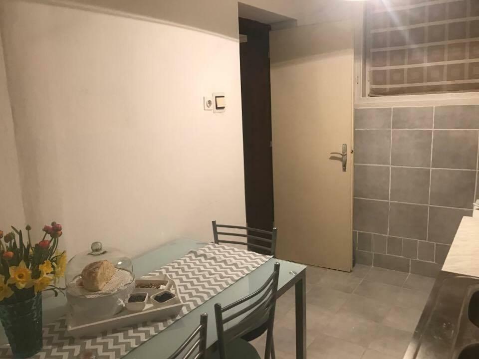 G Apartment Split Eksteriør billede
